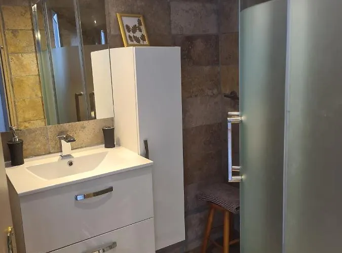 Apartmán Cosy Climatise Avec Terrasse Besseges